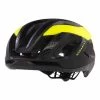 Casco Oakley ARO5 Race MIPS Giallo Nero -Shimano Italia ok fos901302 5ac 001